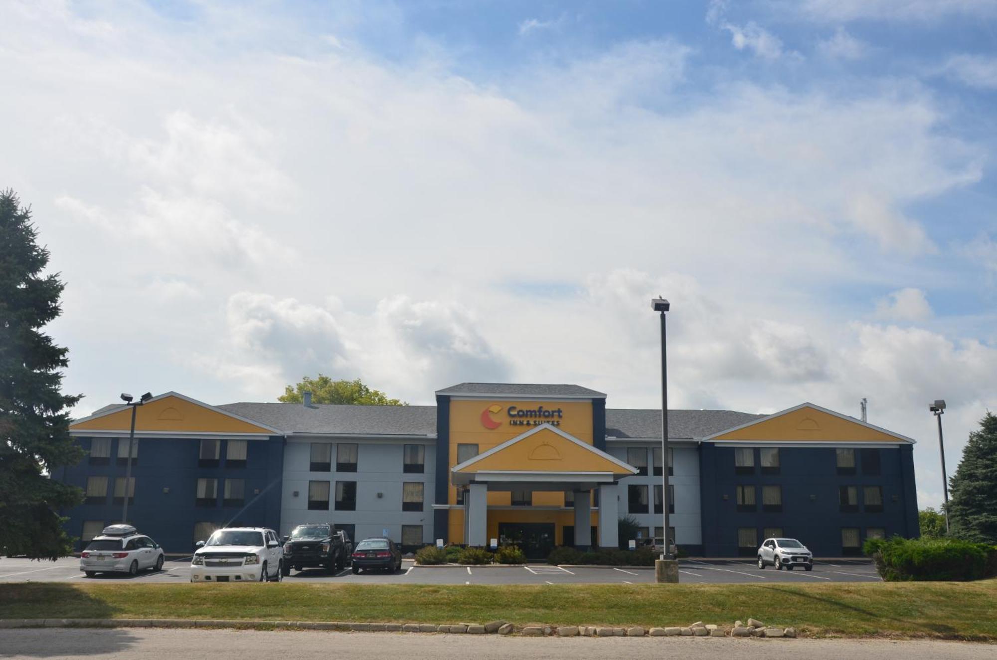 Comfort Inn & Suites Maumee - Toledo I80-90 Exterior foto