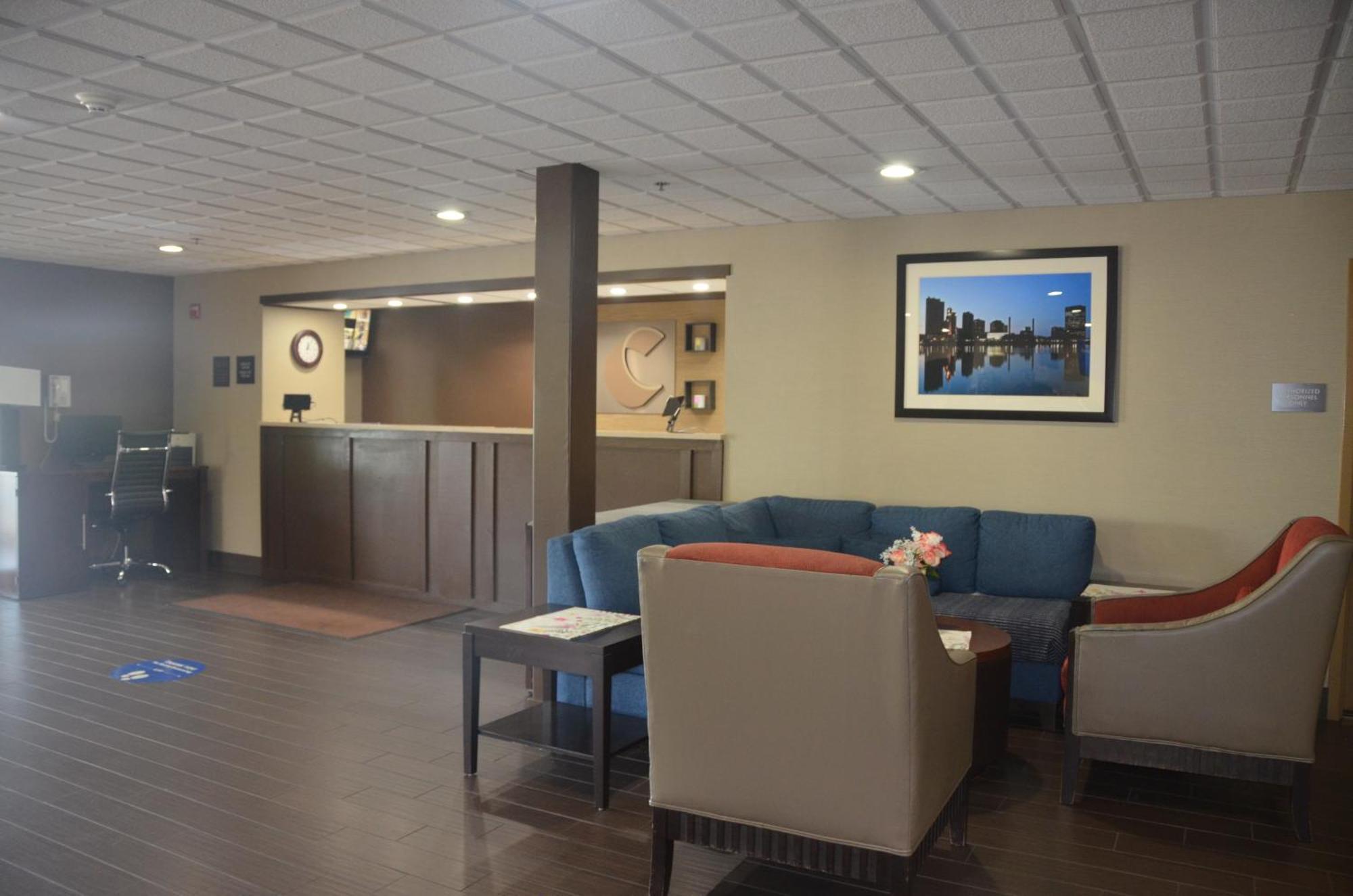 Comfort Inn & Suites Maumee - Toledo I80-90 Exterior foto